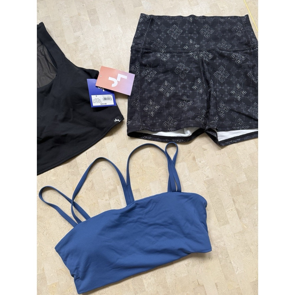 Joy Lab Lot of 3 NWT‎ Crop Top Floral Biker Shorts Blue Sports Bra Sz Small - Picture 3 of 6
